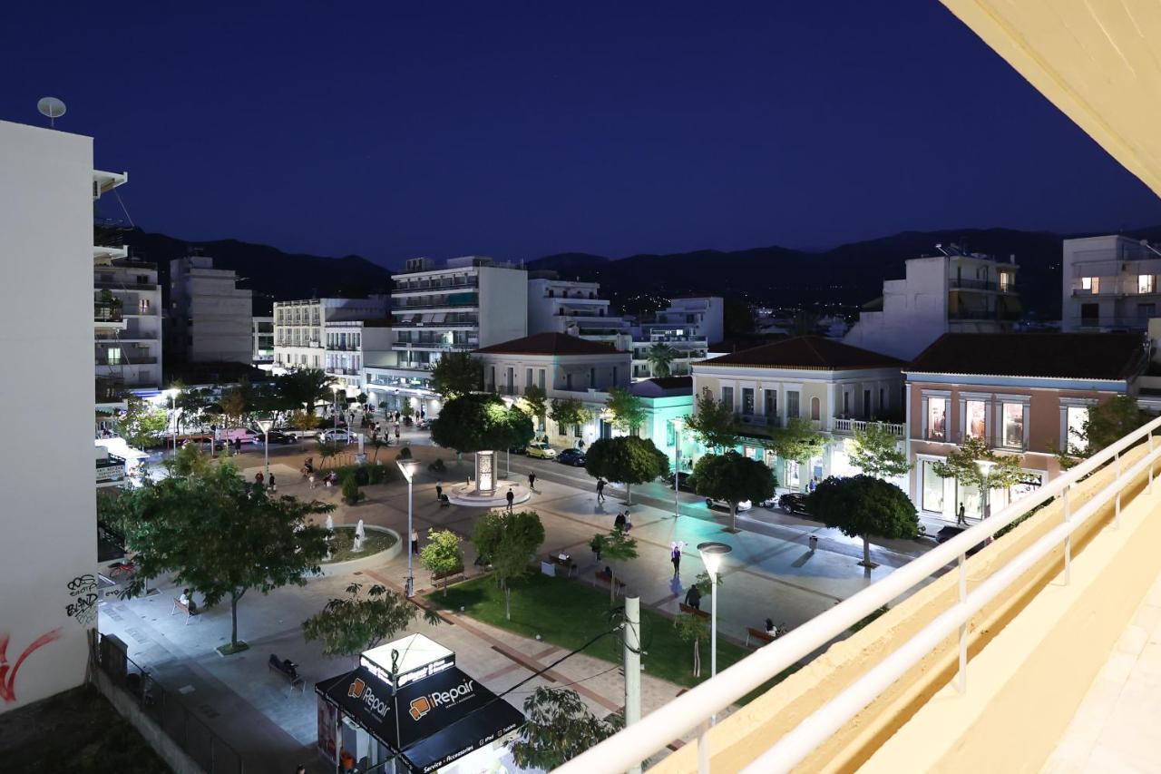 Spacious View Of Central Square กาลามาตา ภายนอก รูปภาพ